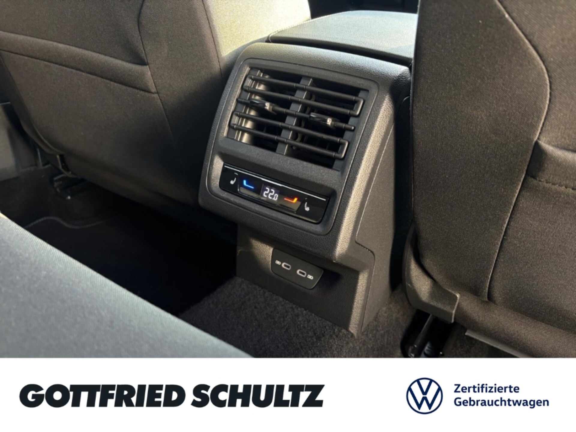 Volkswagen Golf Active