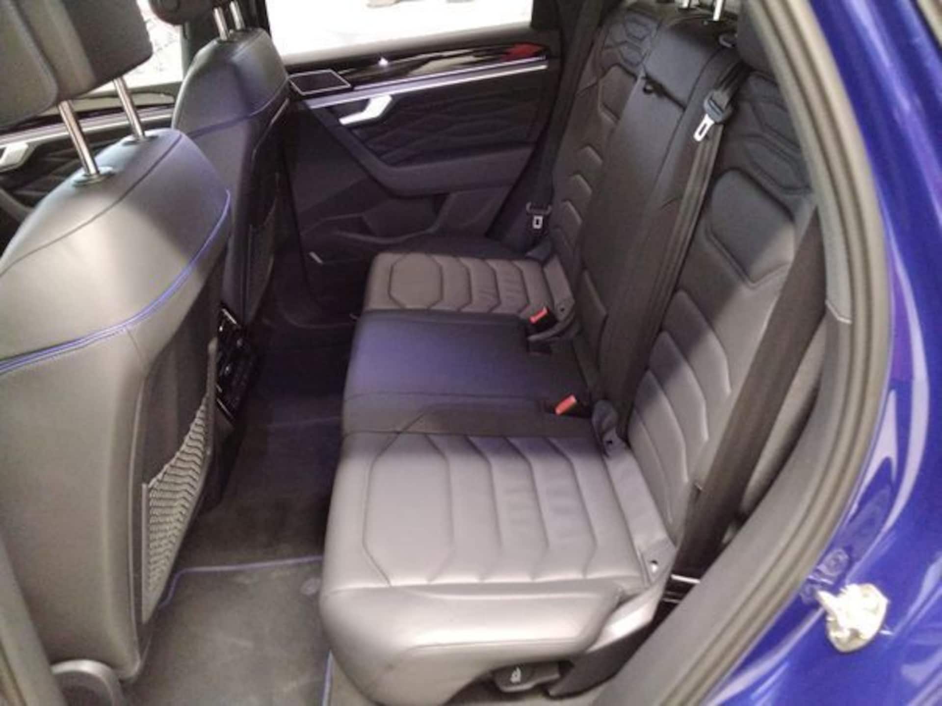 Volkswagen Touareg R