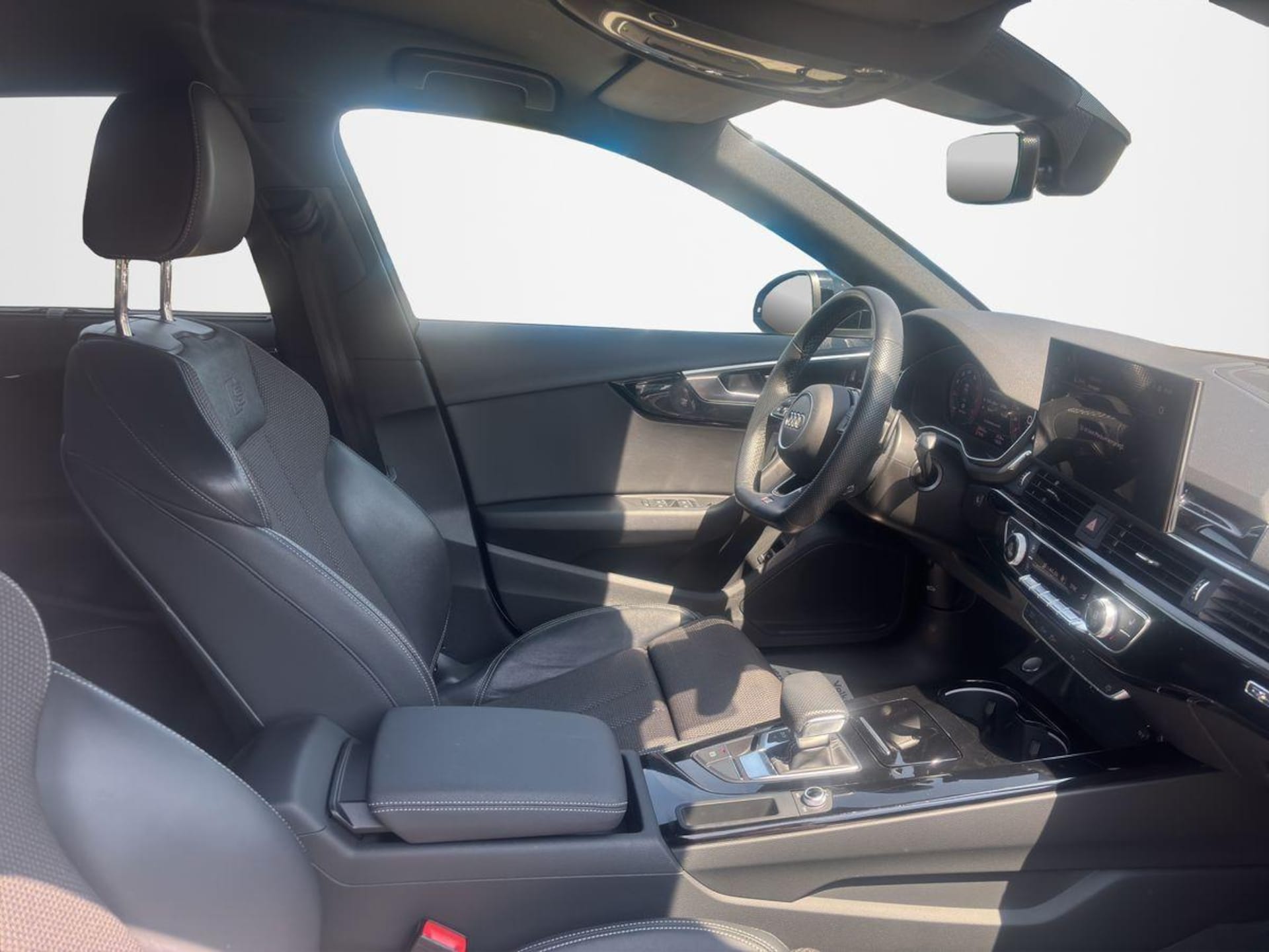 Audi A4 Limousine S line