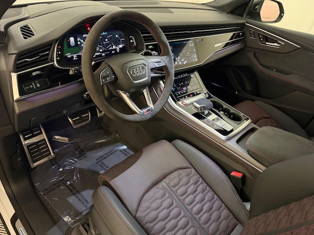 2026 Audi RS Q8 SUV performance