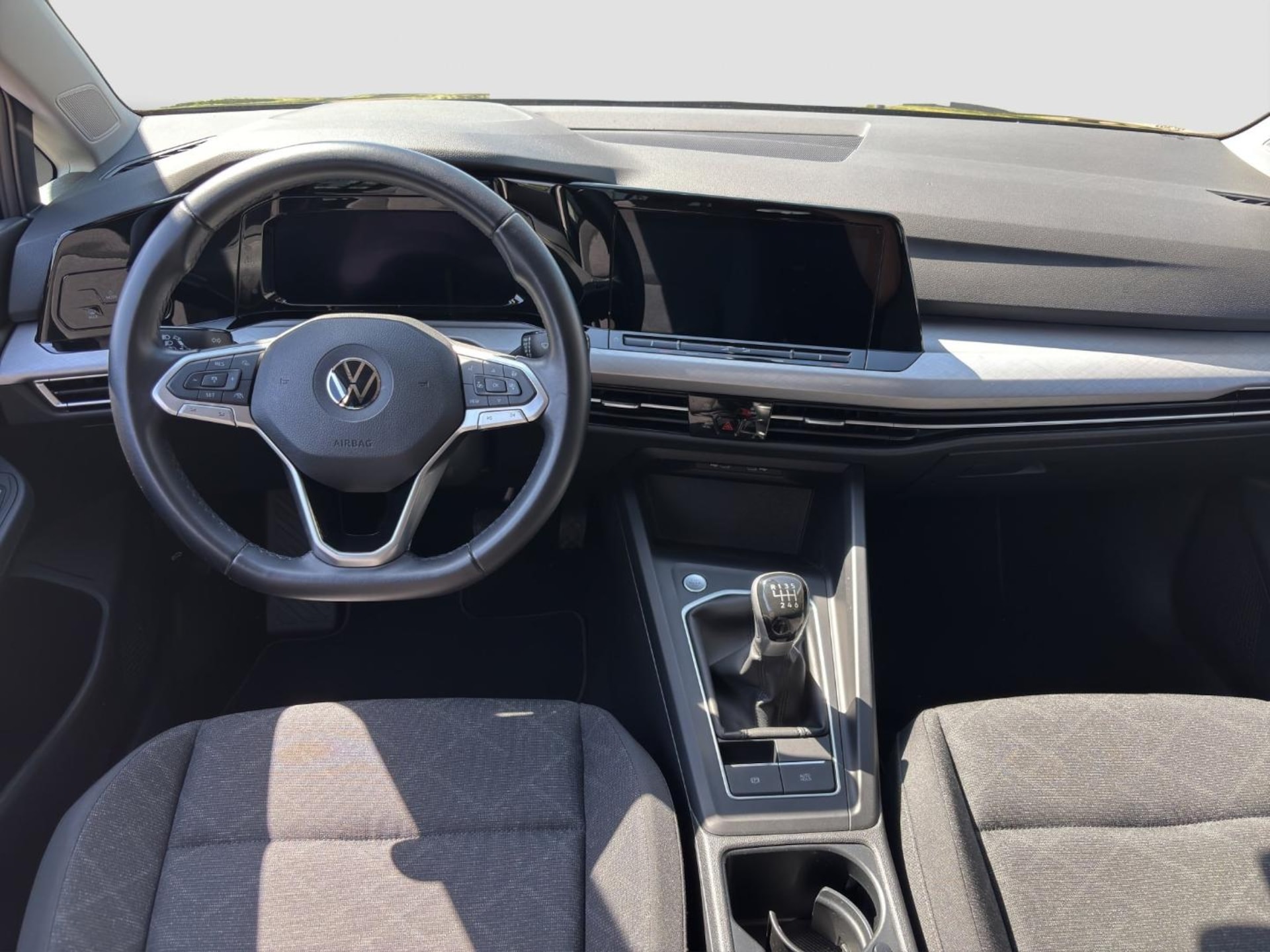 Volkswagen Golf Variant Life