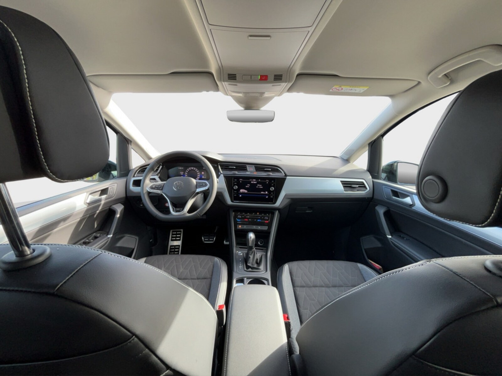 Volkswagen Touran – Bild 12