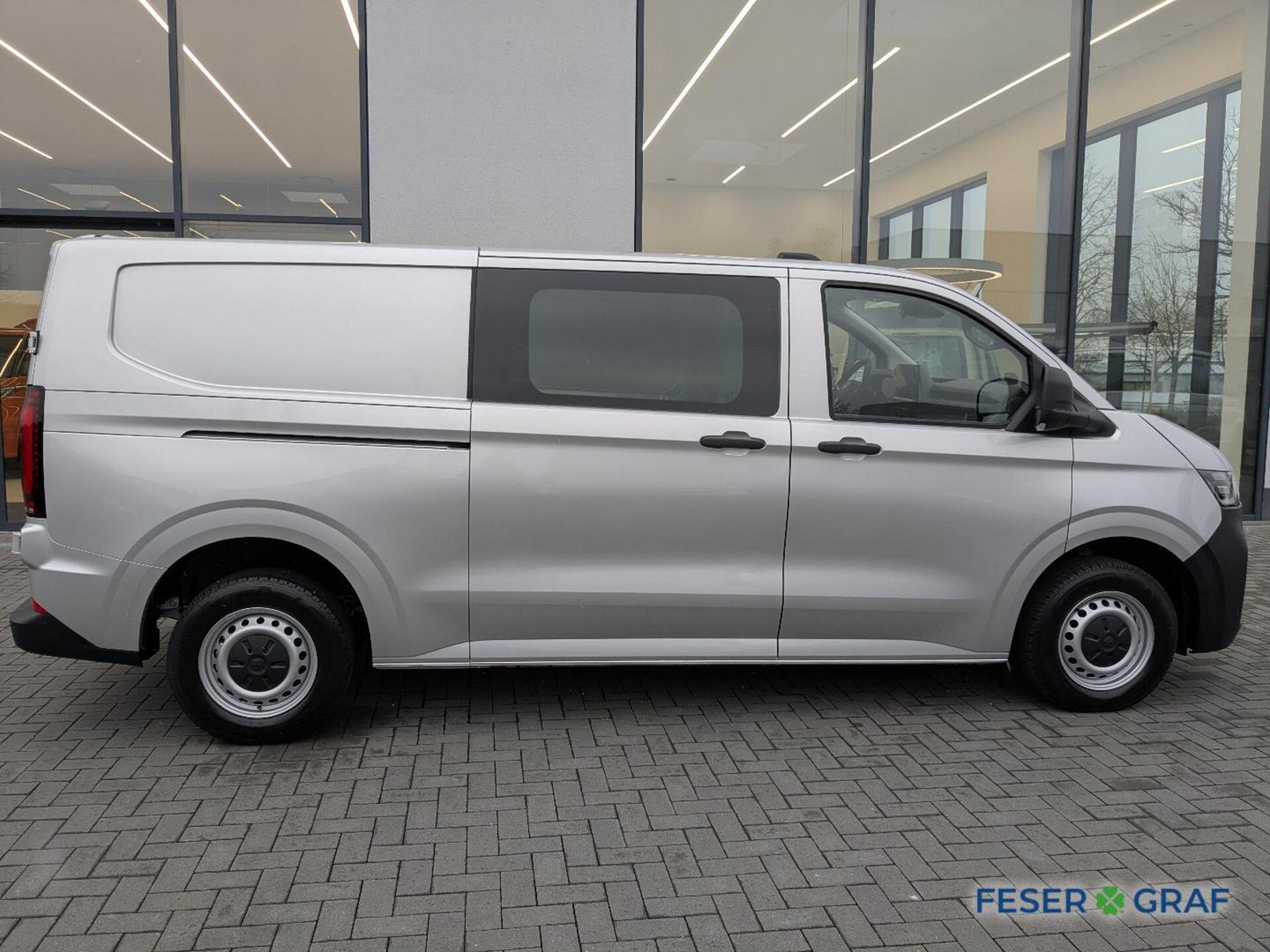 Volkswagen Transporter Kasten langer Radstand