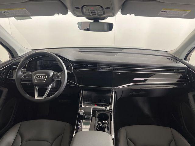 2025 Audi Q7 Premium Plus - Photo 17