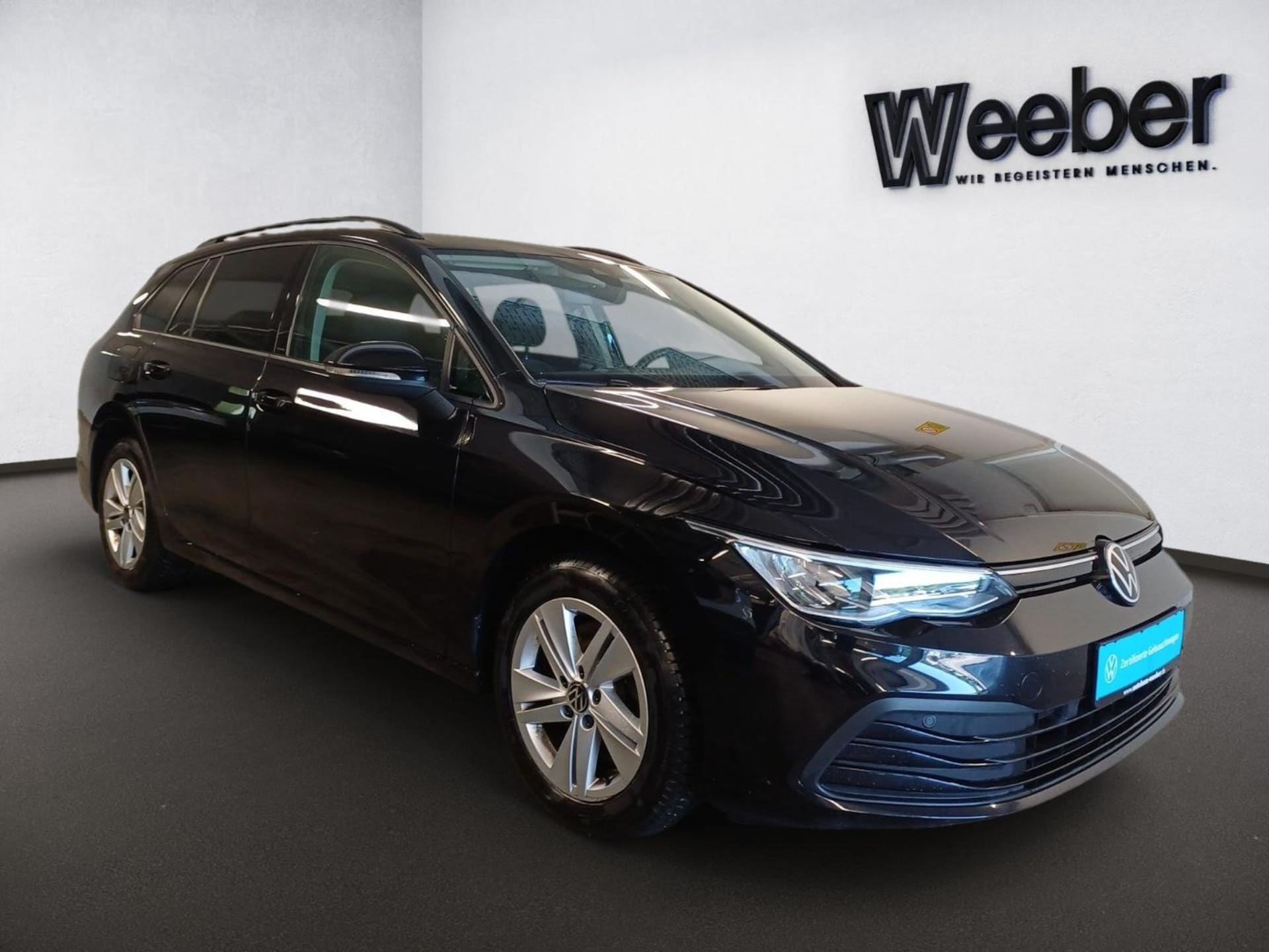 Volkswagen Golf Variant Life