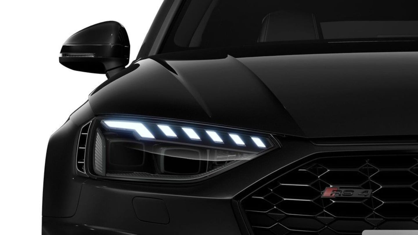 Bild über Audi RS 4 Avant TFSI quattro tiptronic - für weitere Informationen kontaktieren Sie den Audi Partner