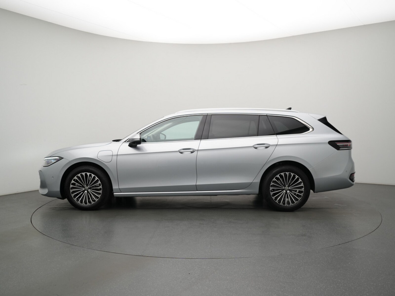 Volkswagen Passat – Bild 19