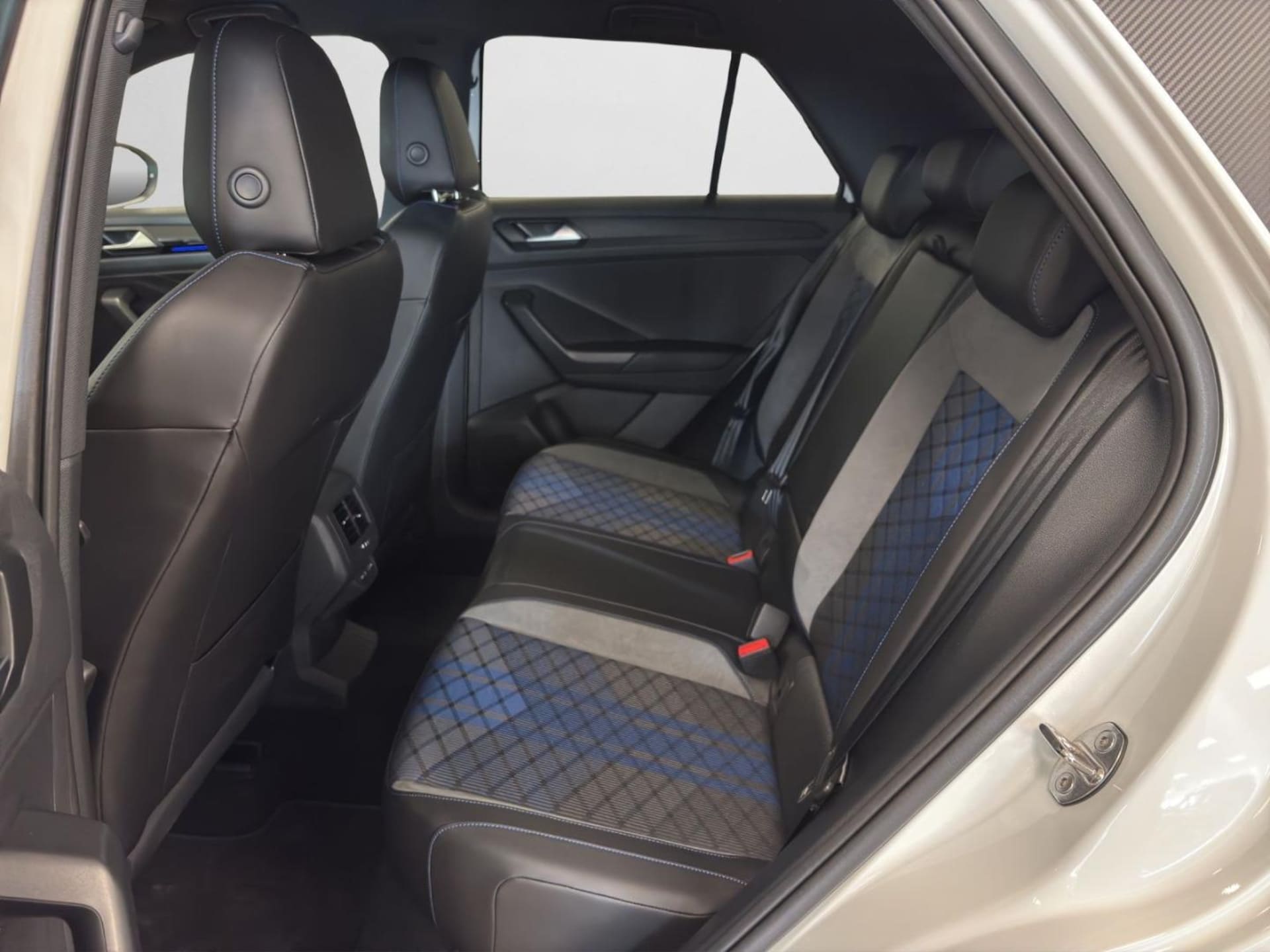 Volkswagen T-Roc R