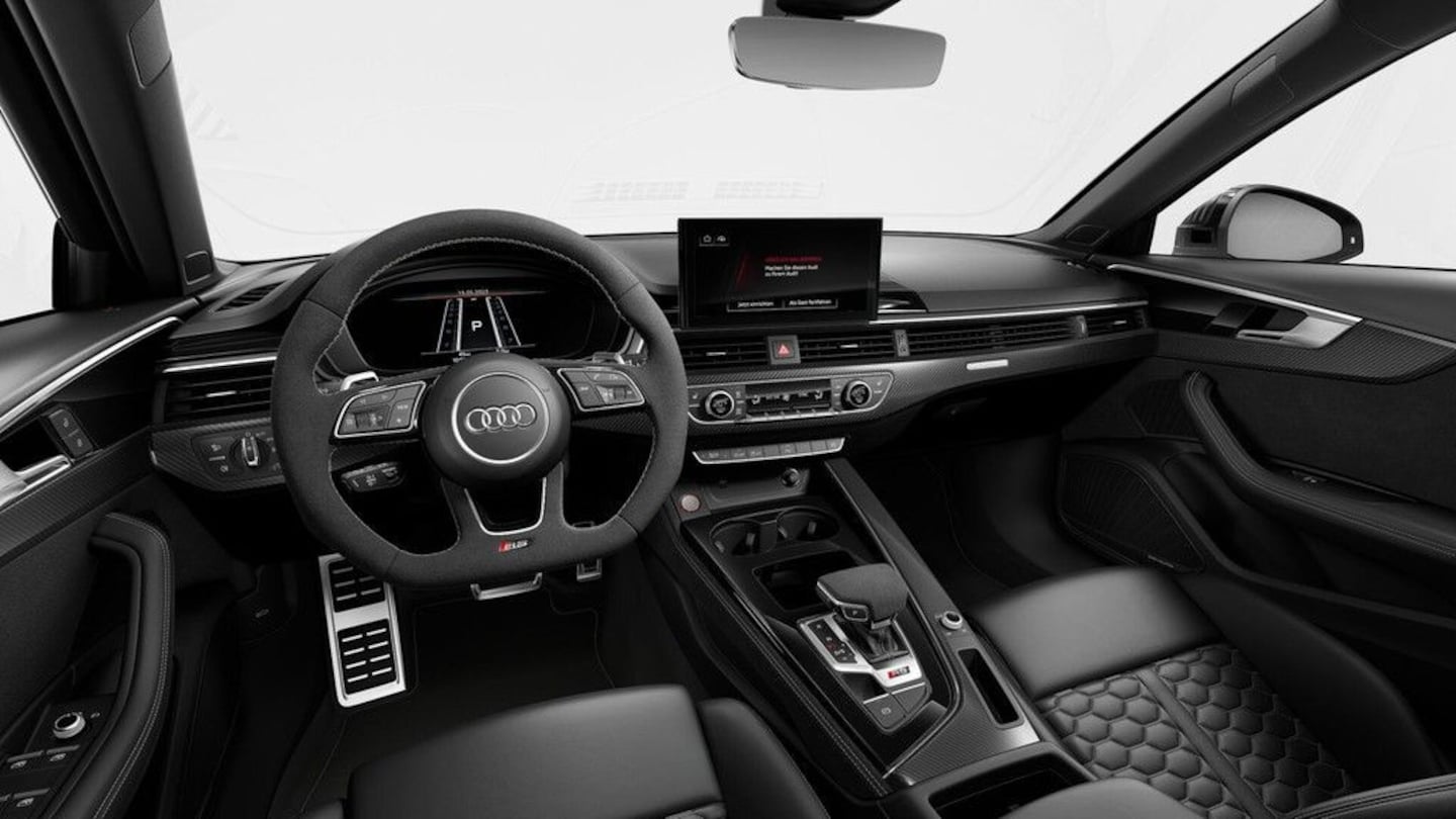 Bild über Audi RS 4 Avant TFSI quattro tiptronic - für weitere Informationen kontaktieren Sie den Audi Partner