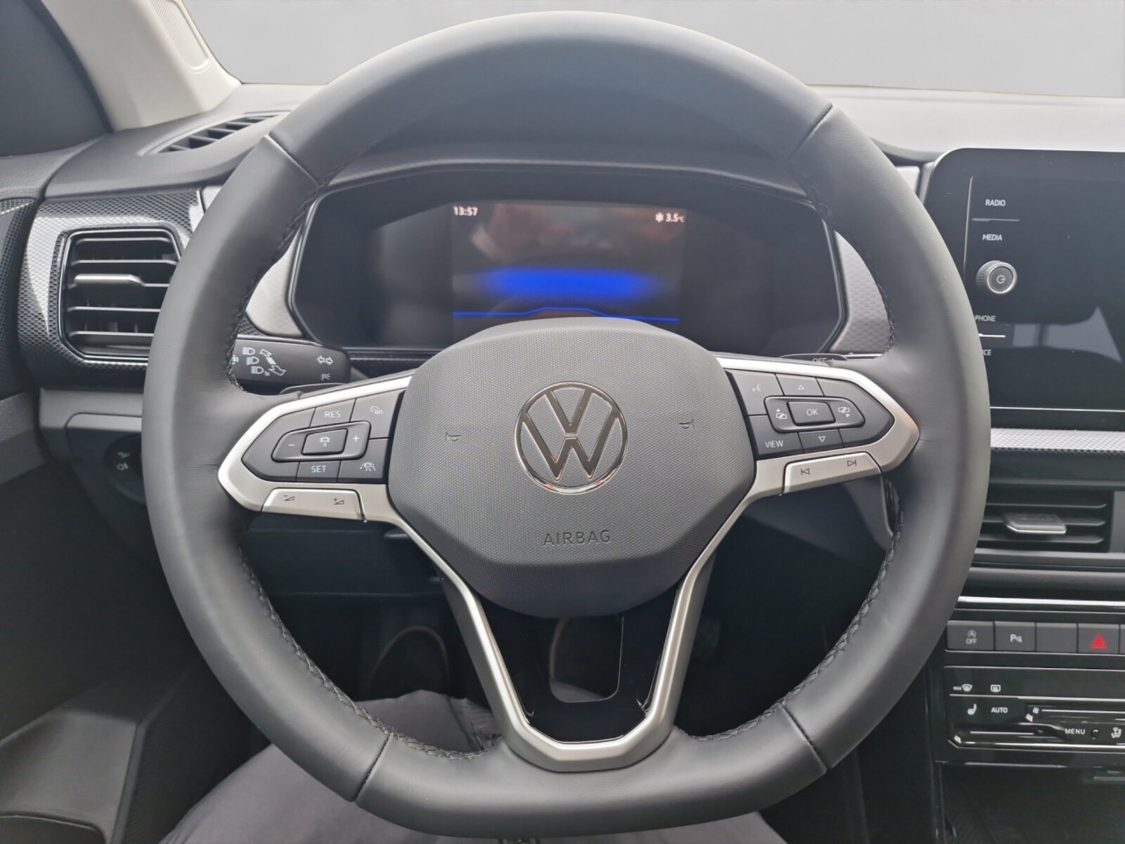 Volkswagen T-Cross – Bild 10