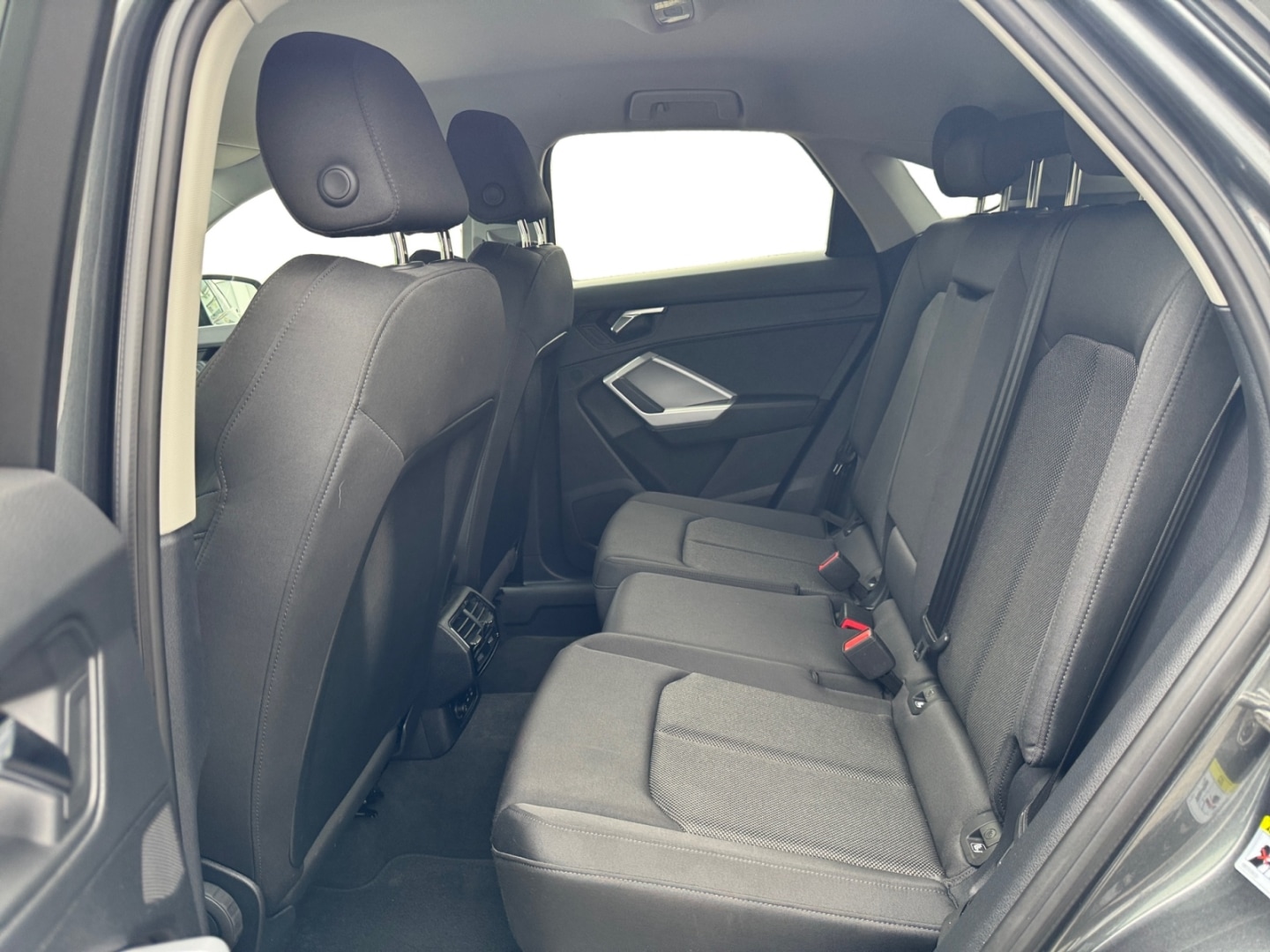 Bild über Audi Q3 Sportback S line 35 TDI S tronic - für weitere Informationen kontaktieren Sie den Audi Partner