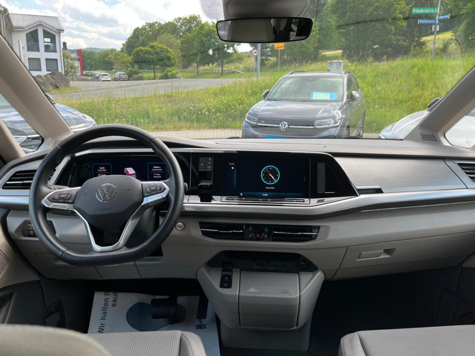 Volkswagen Multivan Langversion – Bild 19