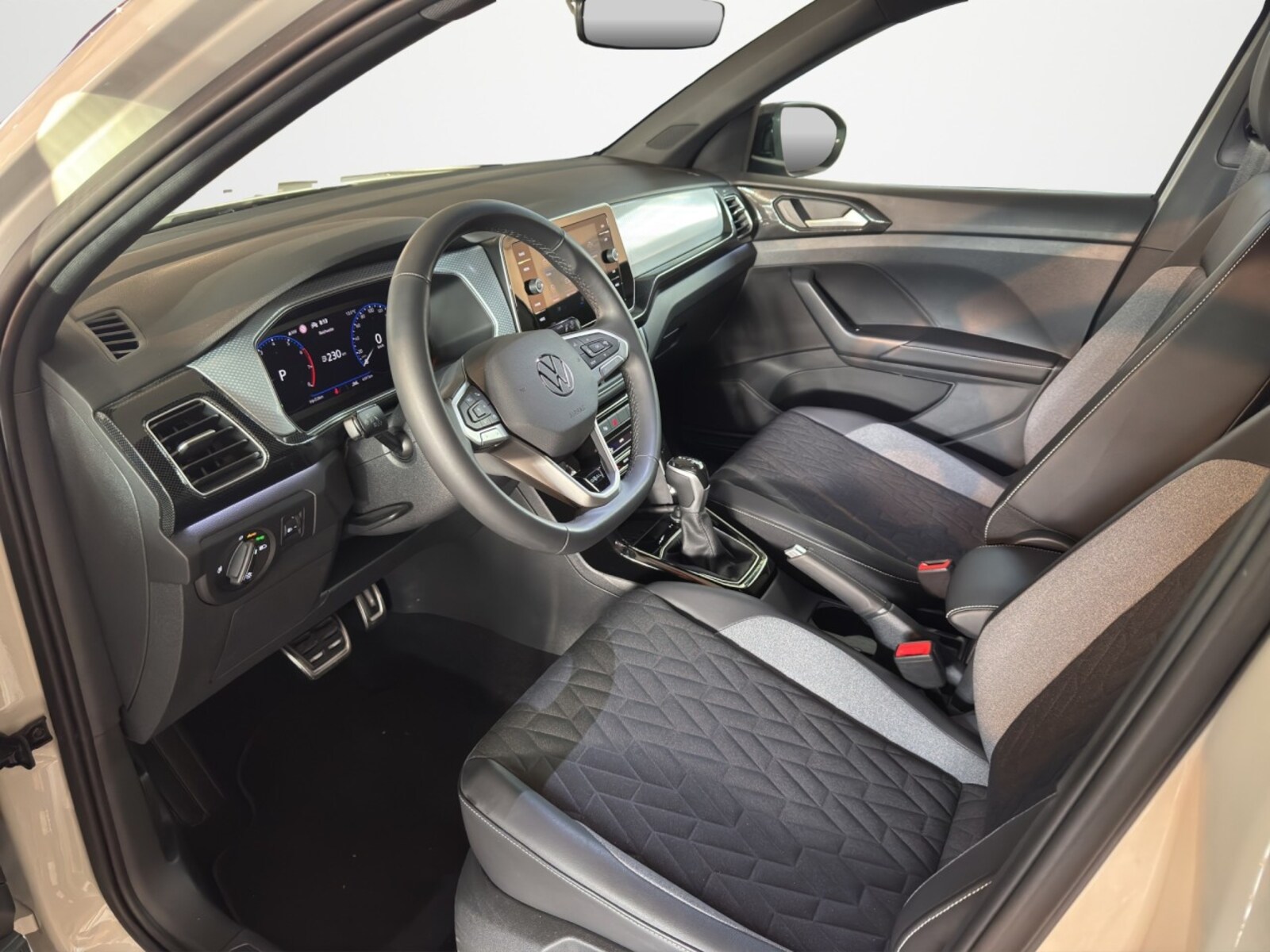 Volkswagen T-Cross – Bild 9
