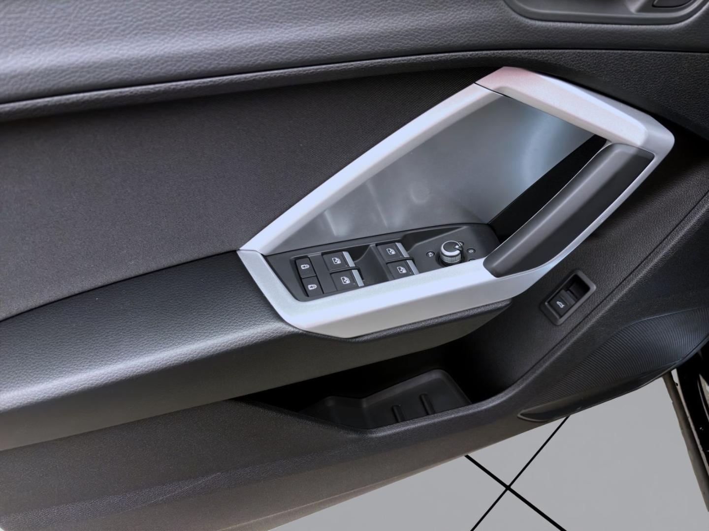 Bild über Audi Q3 advanced 35 TDI 110(150) kW(PS) S tronic - für weitere Informationen kontaktieren Sie den Audi Partner