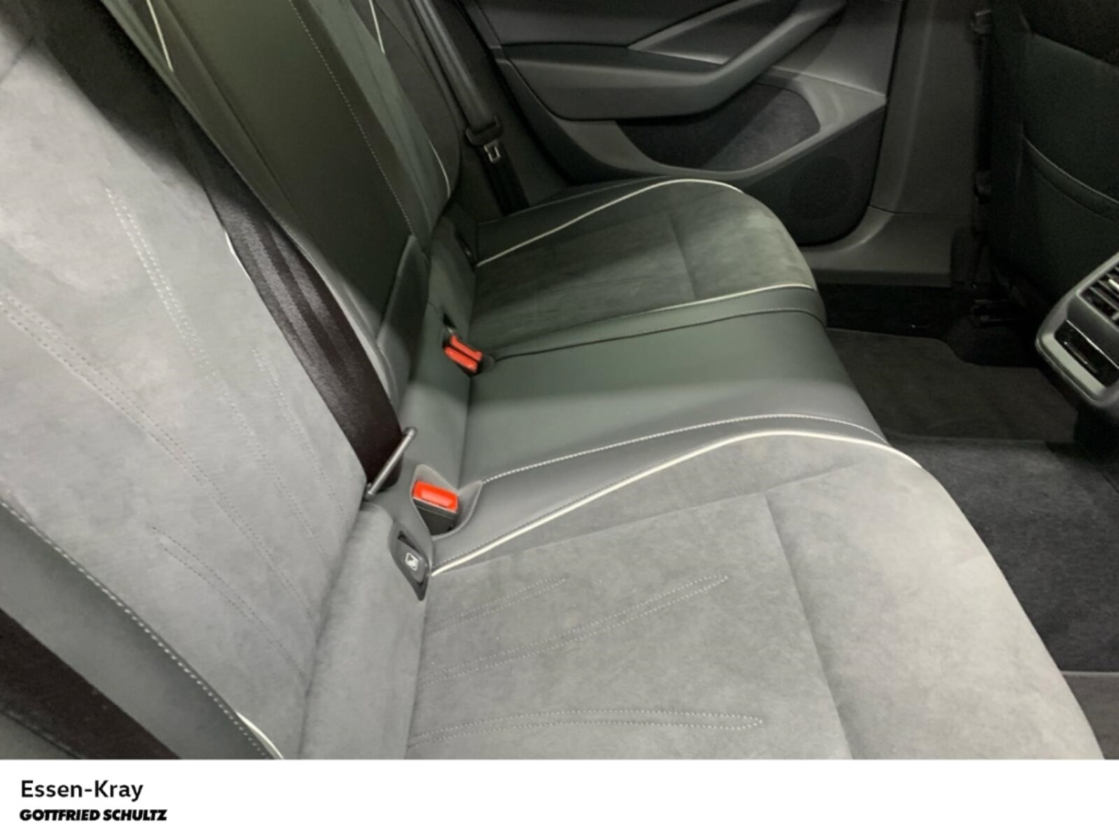 Volkswagen Passat – Bild 7