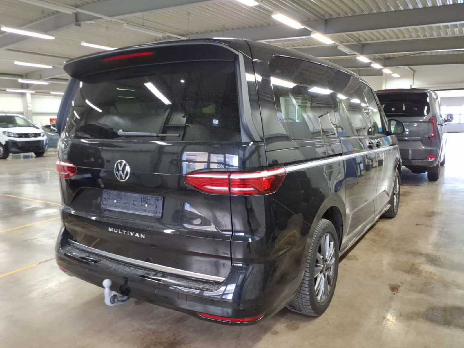 Volkswagen Multivan Langversion – Bild 2