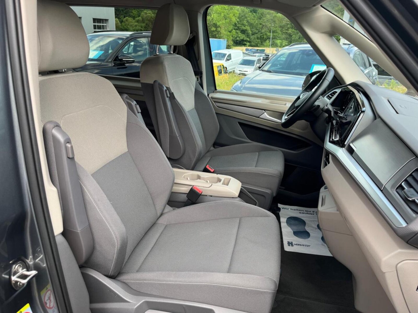 Volkswagen Multivan Langversion – Bild 20