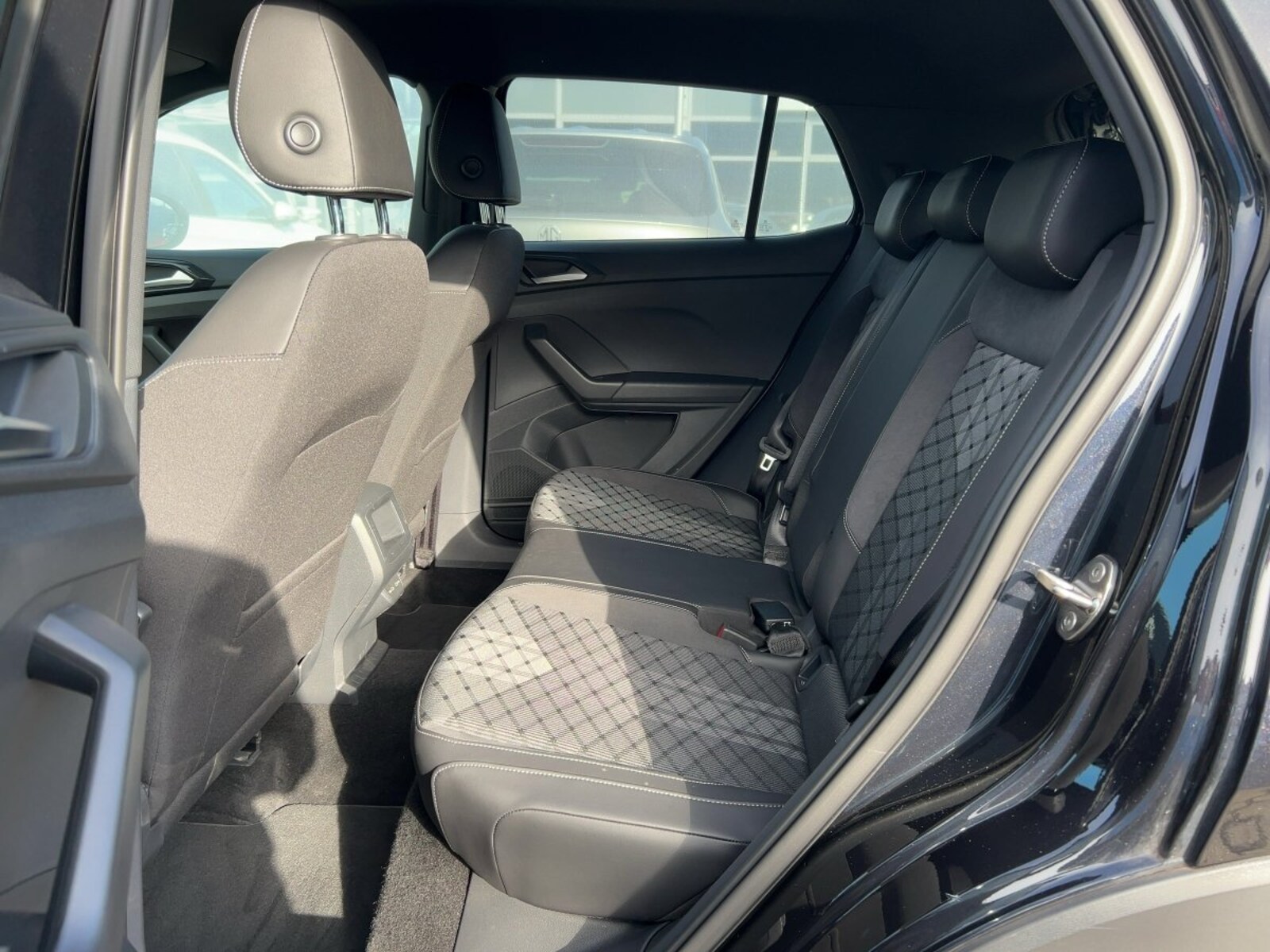 Volkswagen T-Cross – Bild 9