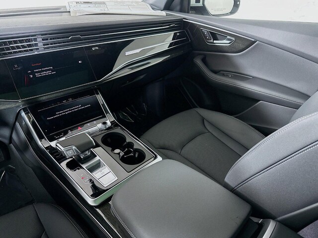 2026 Audi Q8 Premium Plus - Photo 23