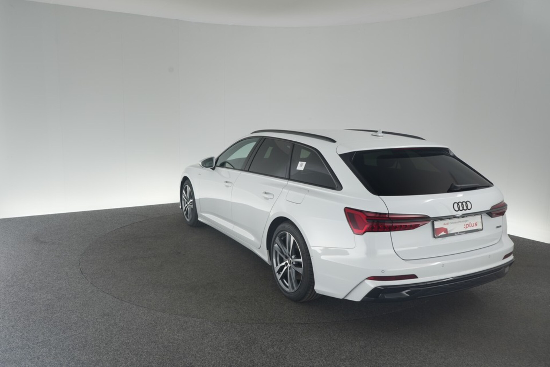Audi A6 Avant TFSI e Design