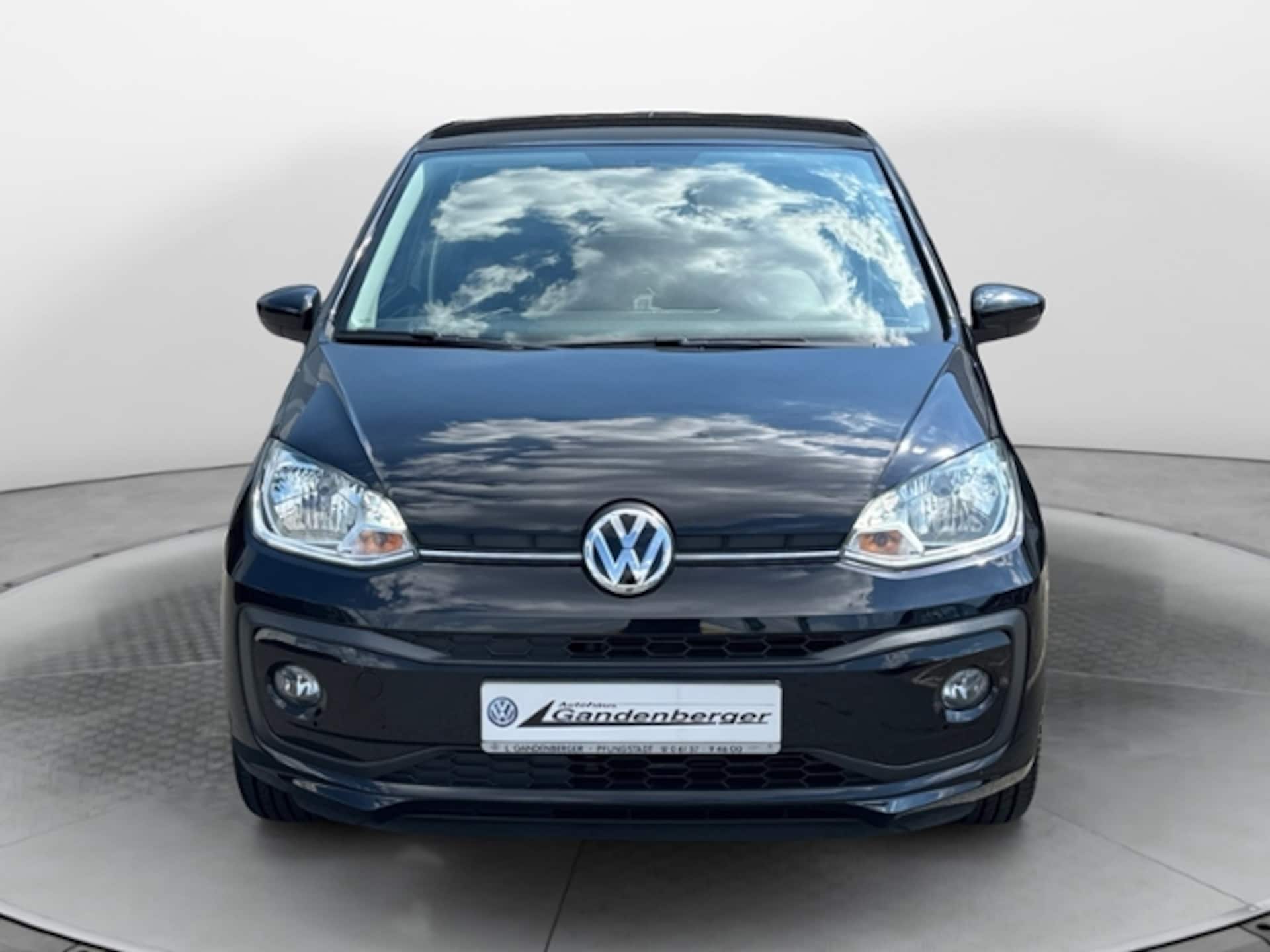 Volkswagen up! join up!