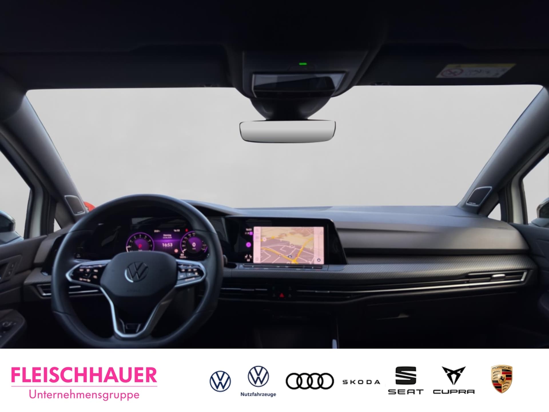 Volkswagen Golf R-Line