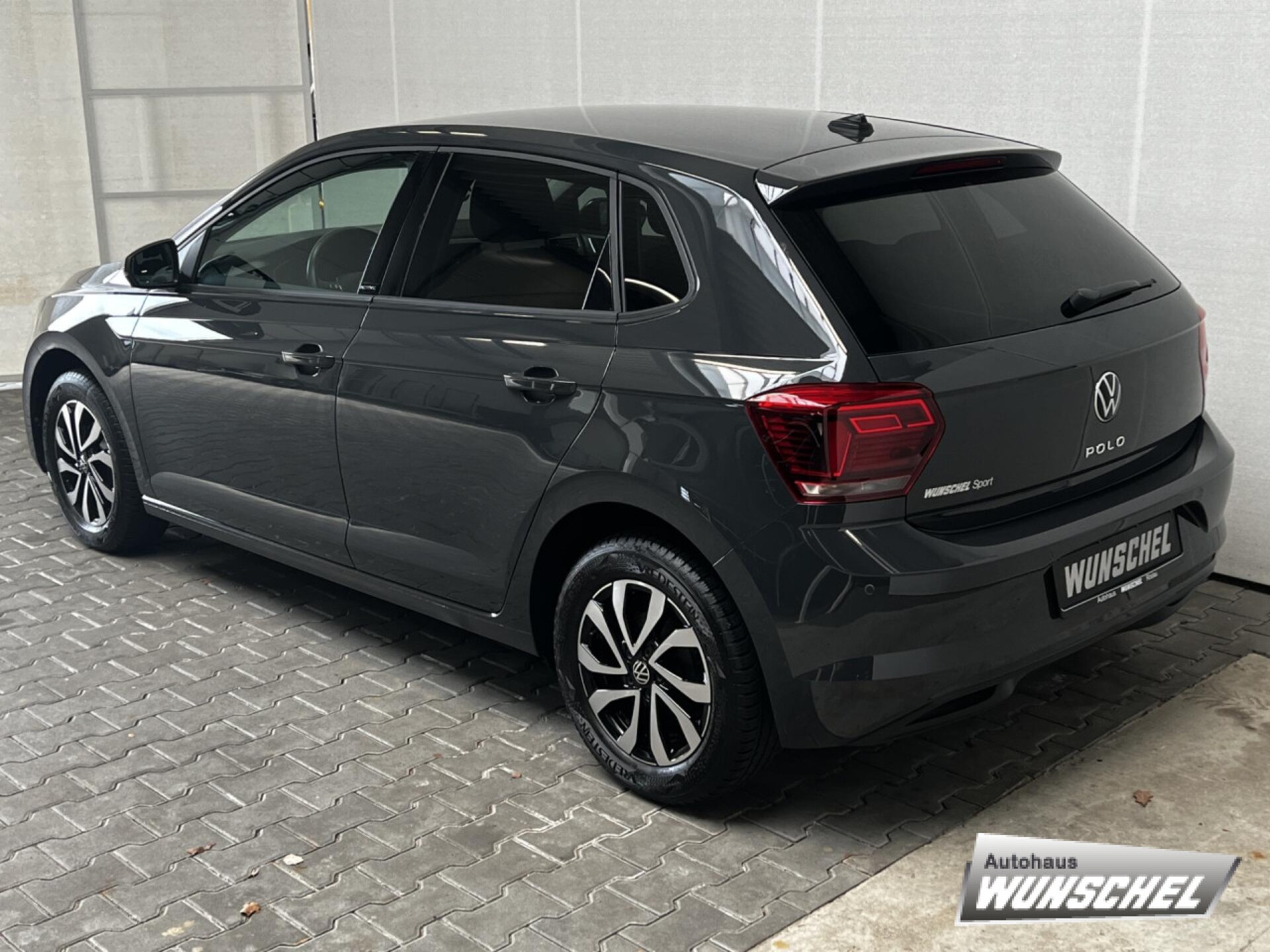 Volkswagen Polo Active