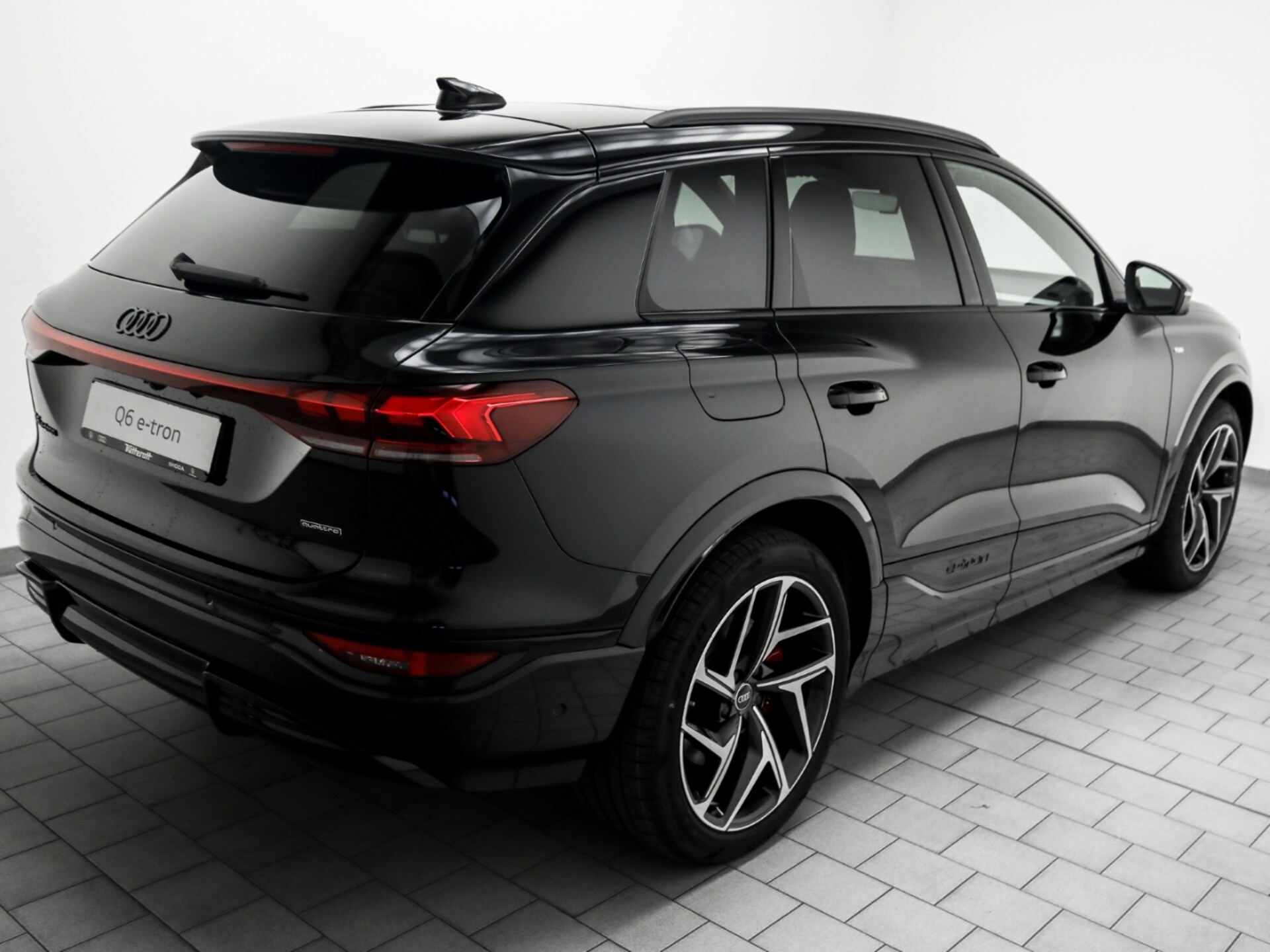 Audi Q6 SUV e-tron