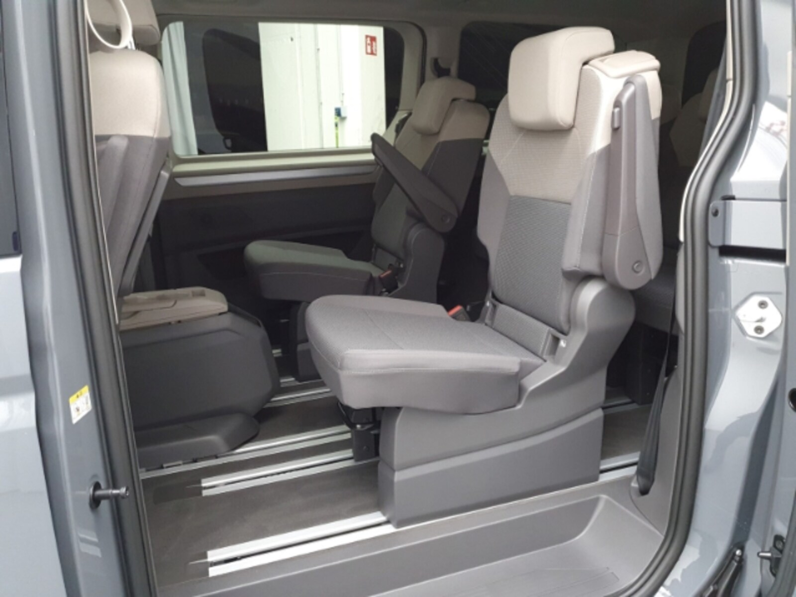 Volkswagen Multivan Langversion – Bild 9