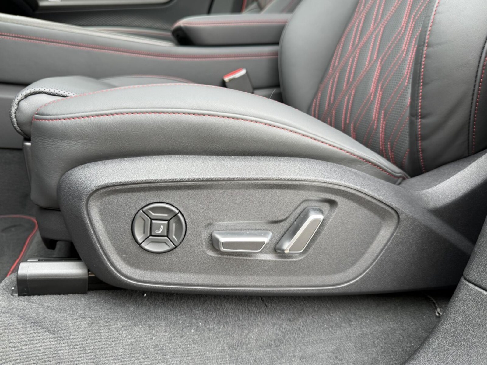 Audi Q7 – Bild 10