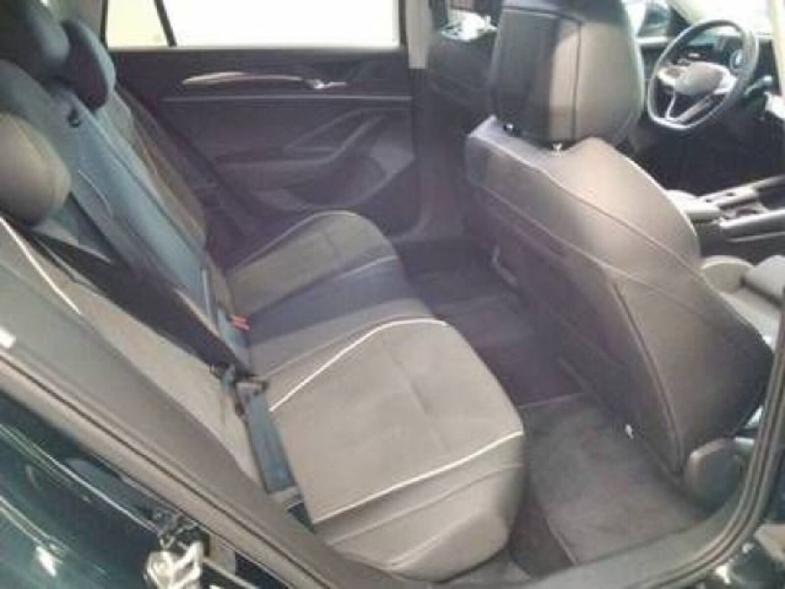 Volkswagen Passat – Bild 6