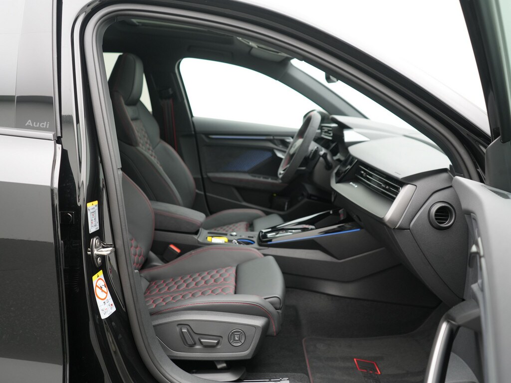 Image about Audi RS 3 Sportback TFSI quattro S tronic