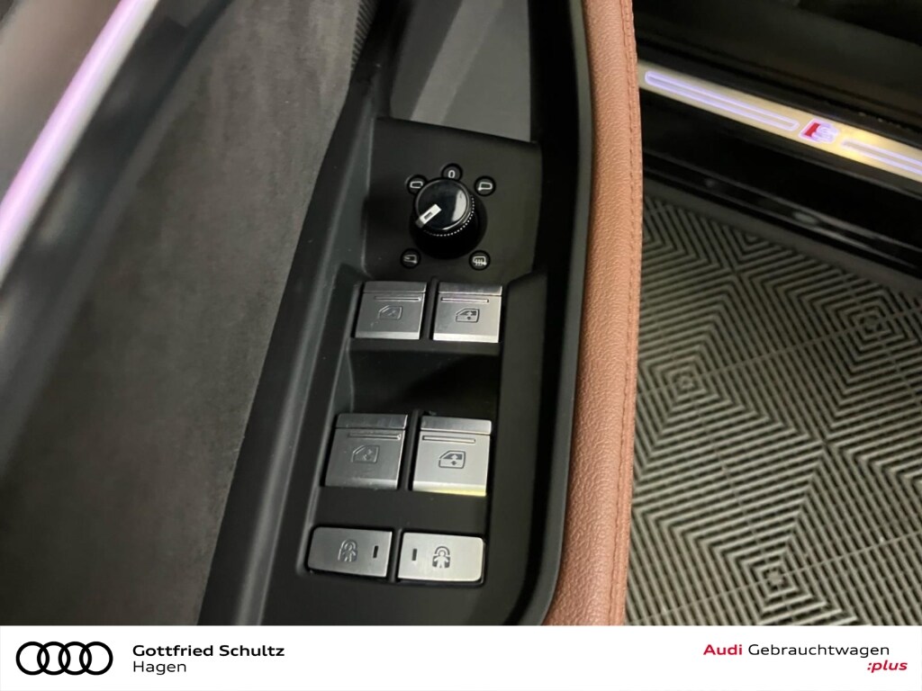 Image about Audi e-tron Sportback S line 55 quattro