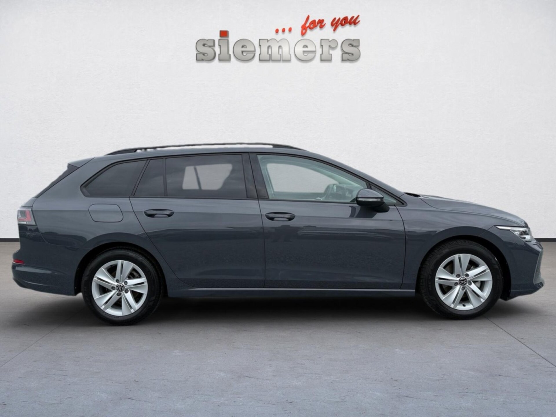 Volkswagen Golf Variant Life