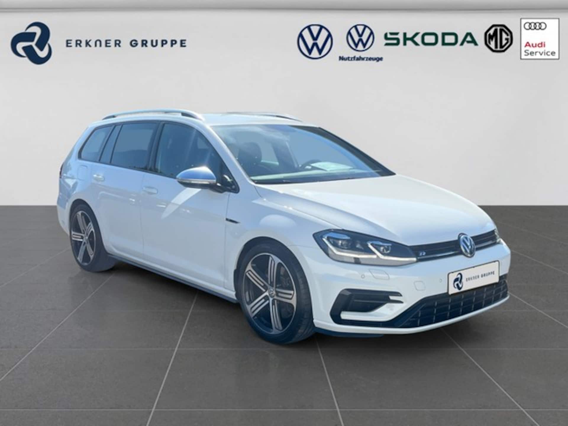 Volkswagen Golf Variant R