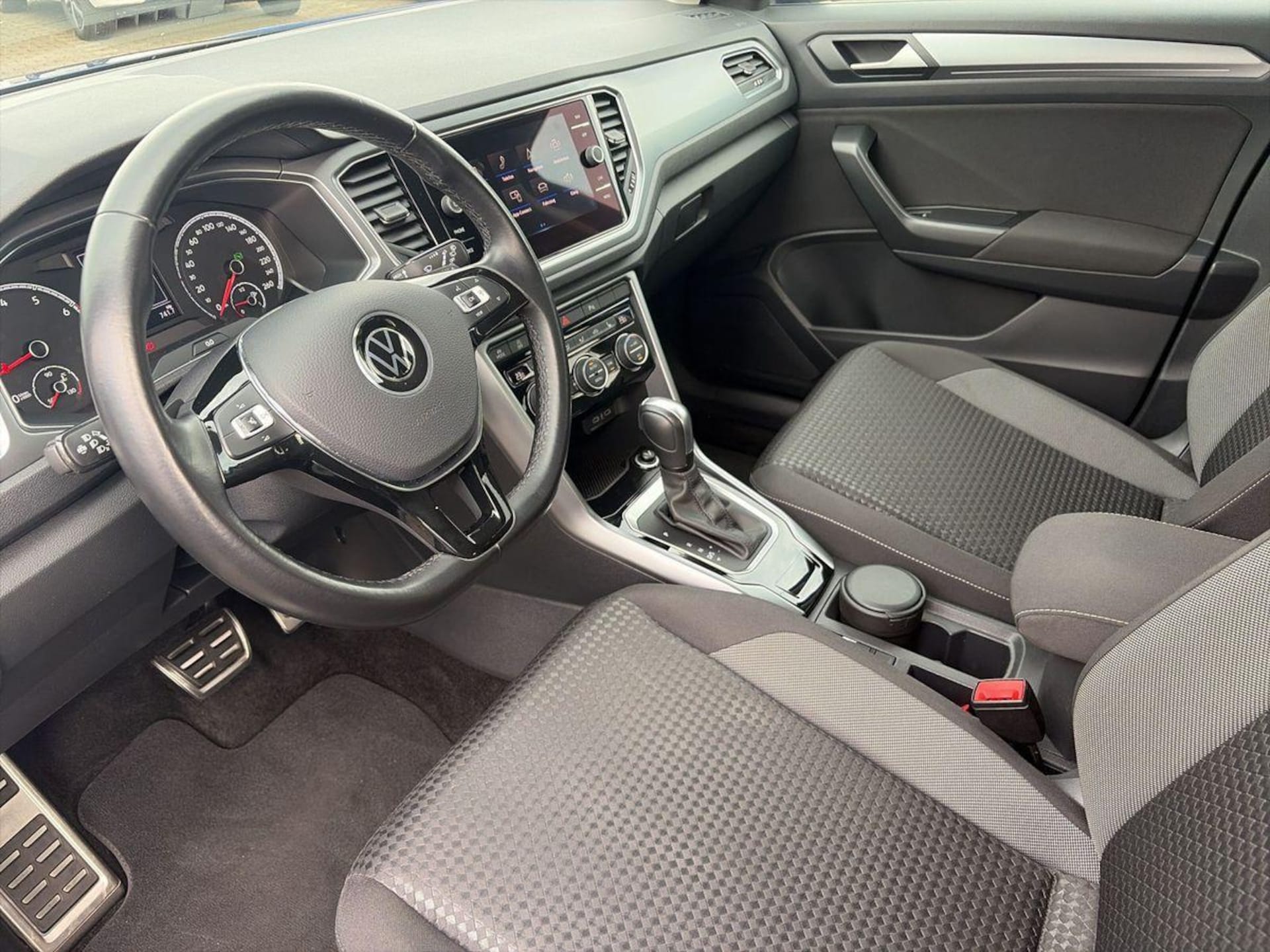 Volkswagen T-Roc Active