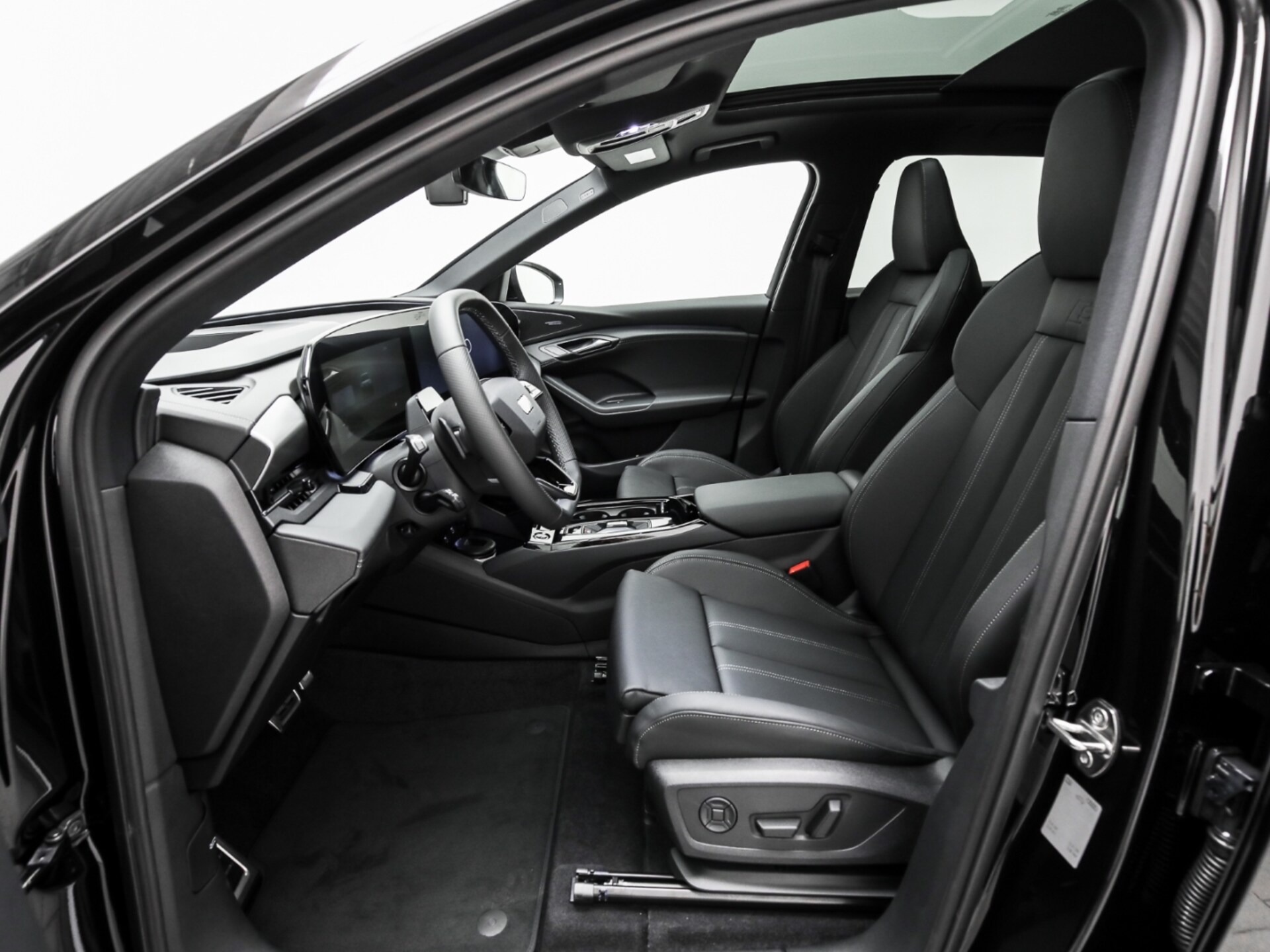 Audi Q6 SUV e-tron