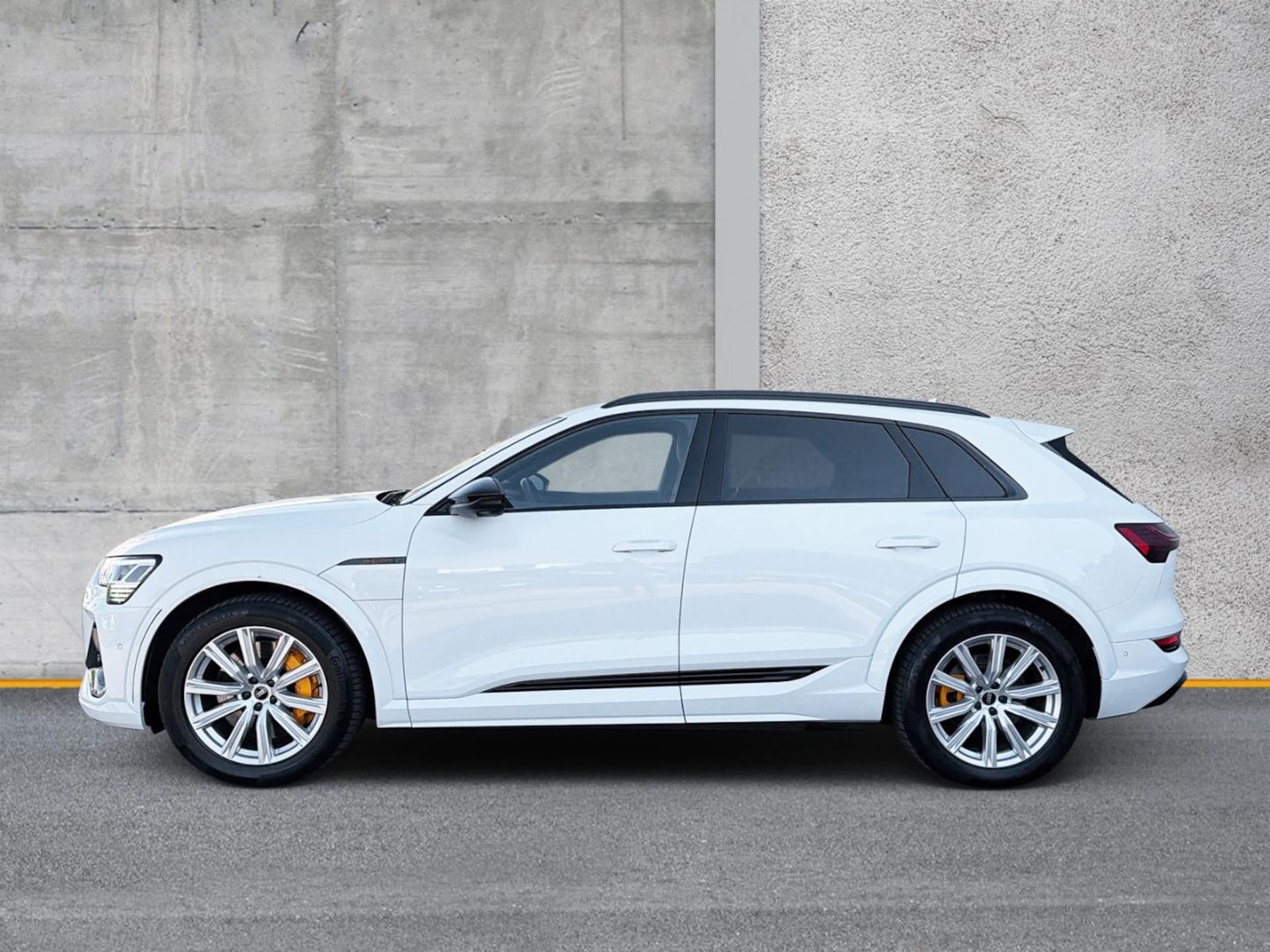 Audi e-tron S