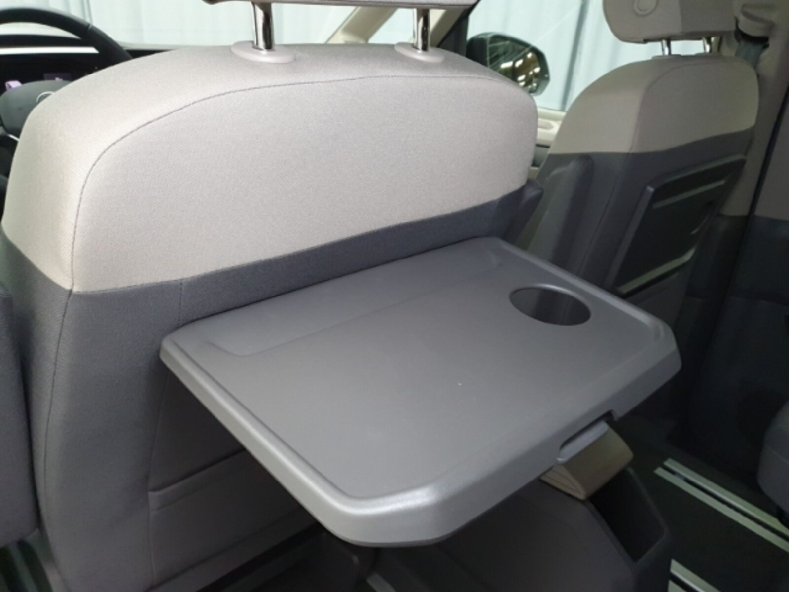 Volkswagen Multivan Langversion – Bild 13