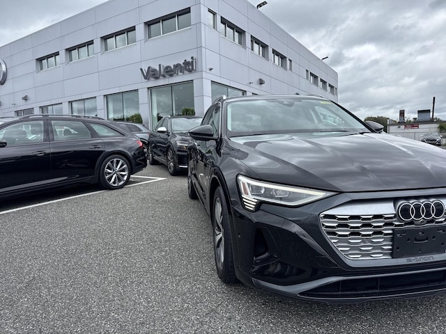 2024 Audi Q8 e-tron
