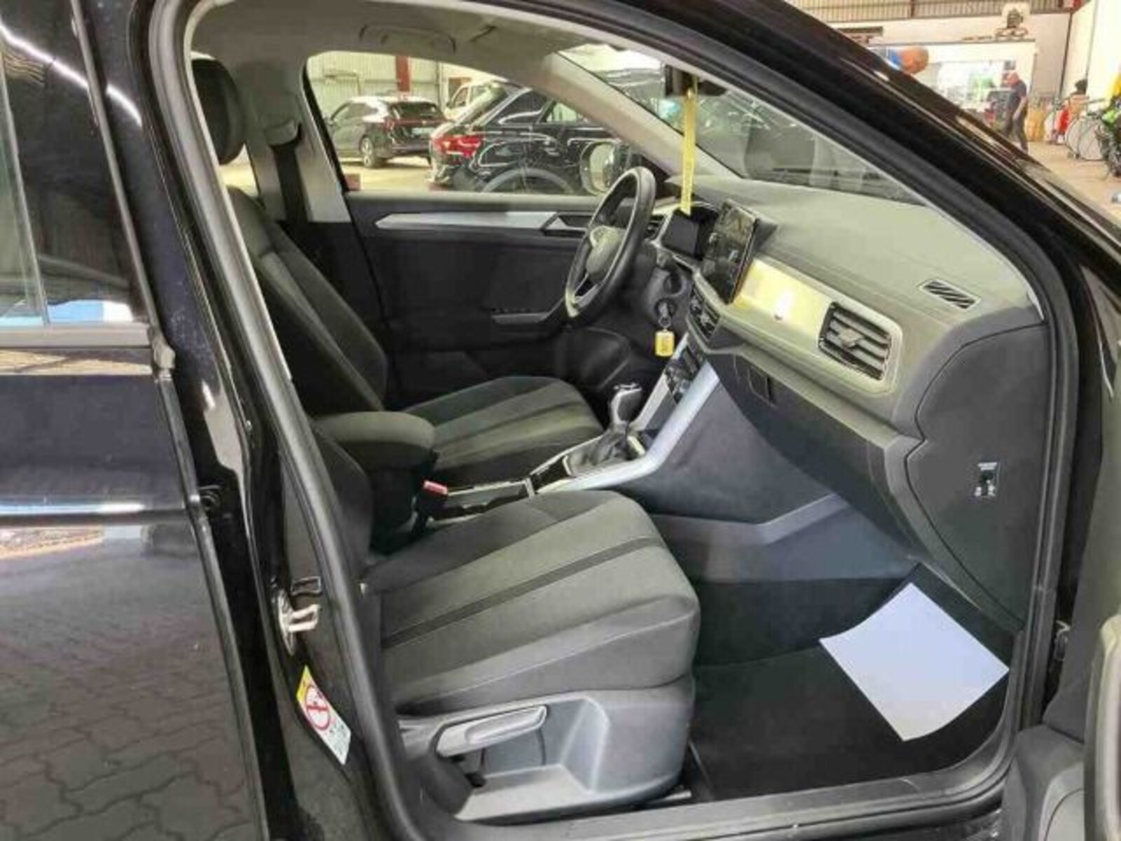 Volkswagen T-Roc – Bild 3