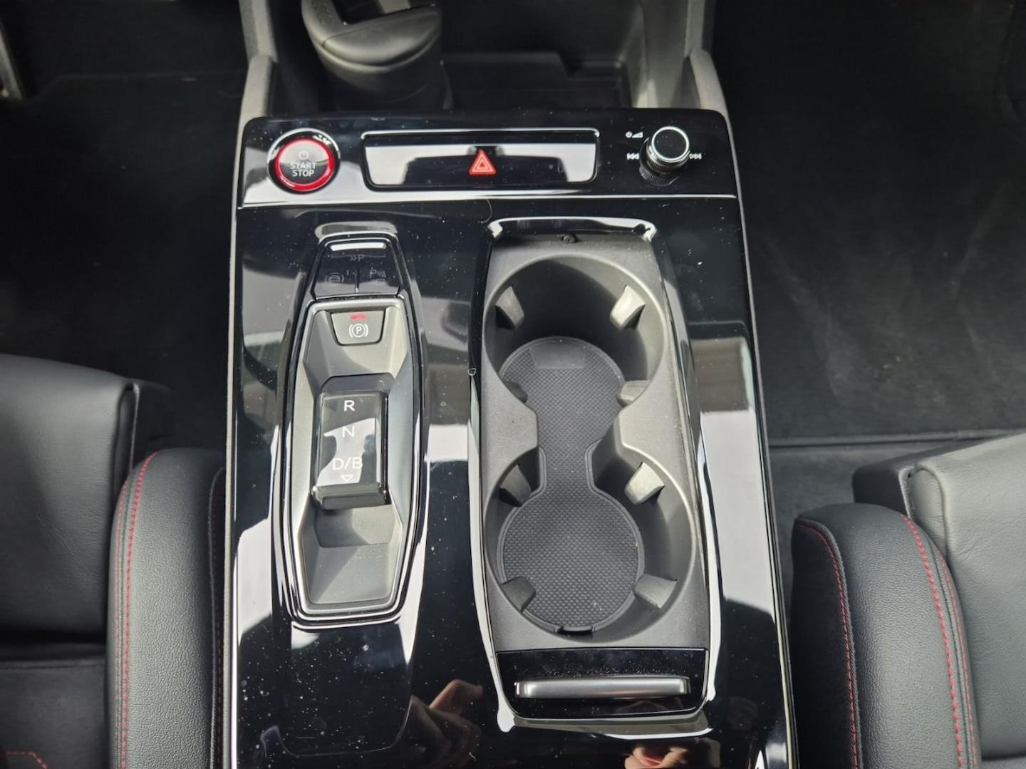 Bild über Audi S6 Avant e-tron e-tron quattro - für weitere Informationen kontaktieren Sie den Audi Partner