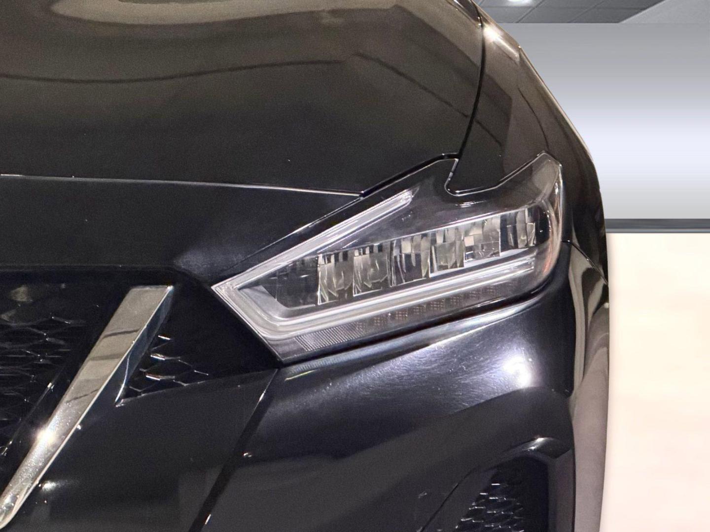 2023 Nissan Maxima SV - Photo 10