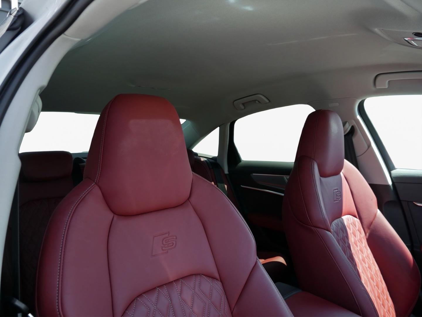 Bild über Audi S6 Limousine TDI quattro tiptronic - für weitere Informationen kontaktieren Sie den Audi Partner