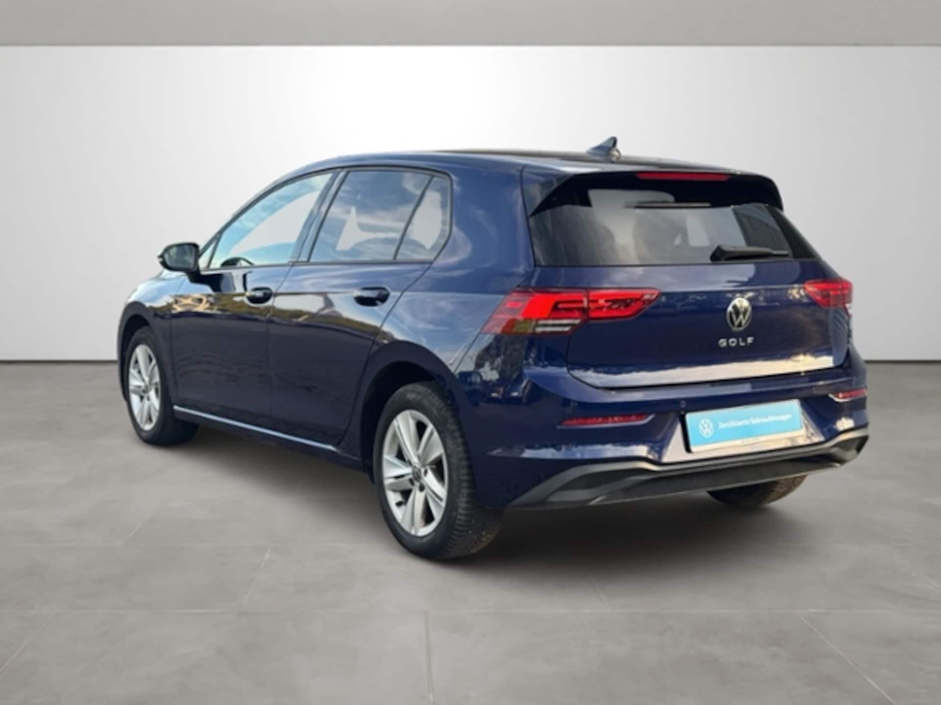 Volkswagen Golf Life