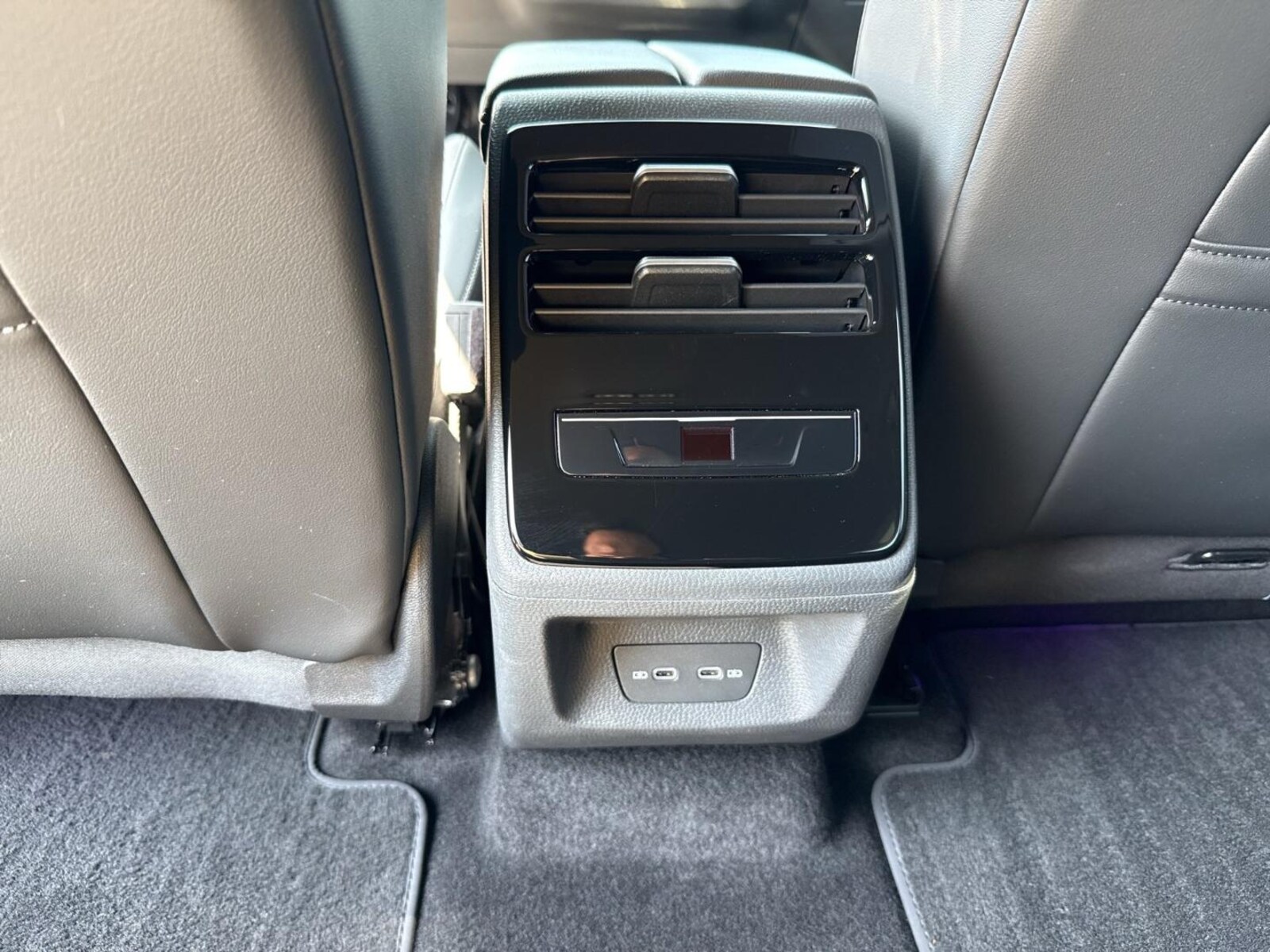 Volkswagen ID.7 Tourer – Bild 21