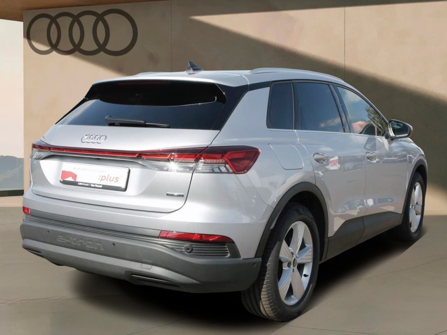 Bild über Audi Q4 e-tron 45 e-tron quattro - für weitere Informationen kontaktieren Sie den Audi Partner