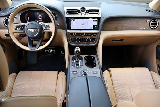 2024 Bentley Bentayga EWB