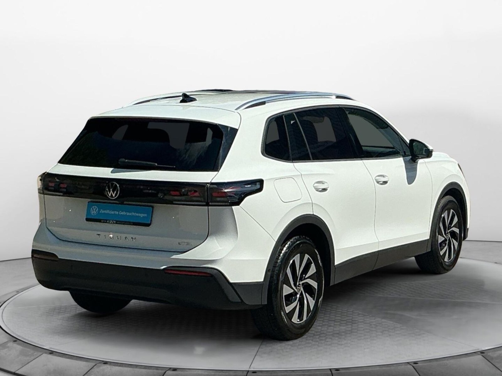 Volkswagen Tiguan – Bild 9