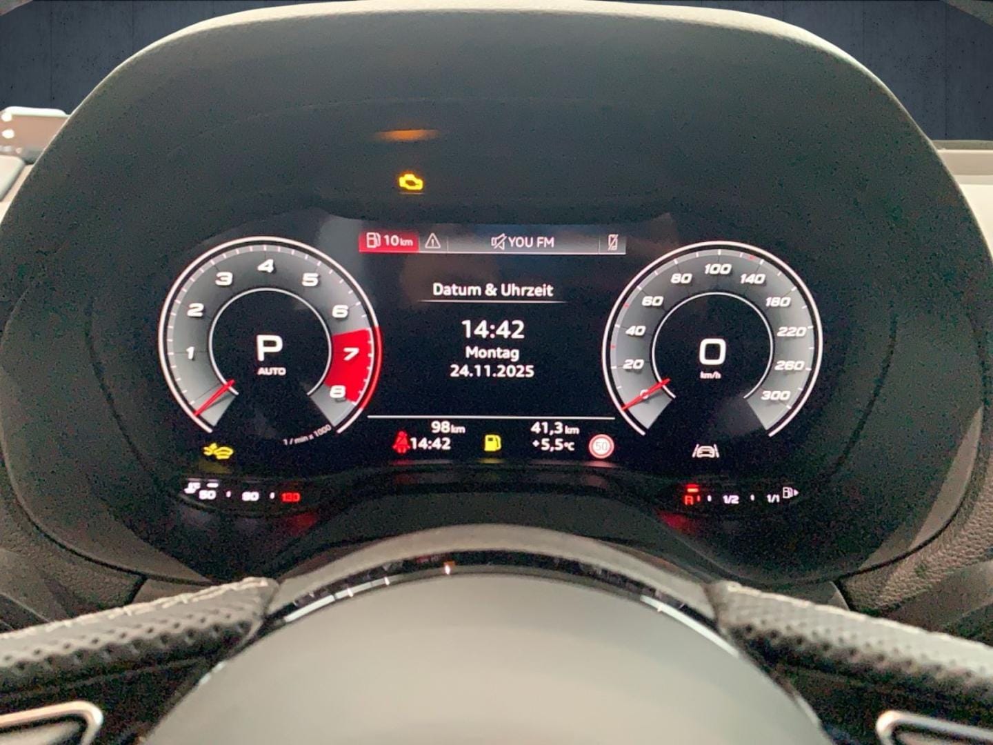 Bild über Audi SQ2 TFSI quattro S tronic - für weitere Informationen kontaktieren Sie den Audi Partner